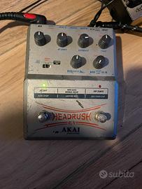 Pedale chitarra delay echo akai headrush e1