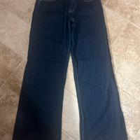 pantaloni jeans