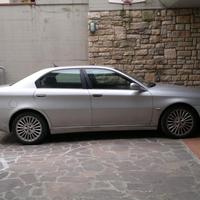 ALFA 166 JTDm 2,4 exclusive full optinal