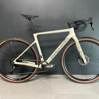 GRAVEL MEGAMO SILK 10 TG M