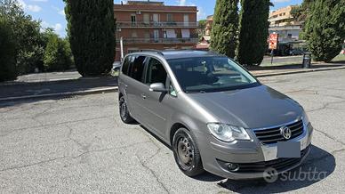 Volkswagen touran 2.0