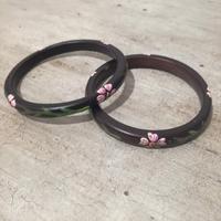 Due bracciali thailandesi in legno Rigidi