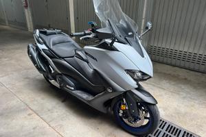 TMAX 560 icon grey - 22mila km 2022