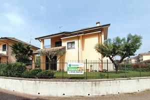 VILLA SINGOLA A ARQUATA SCRIVIA