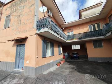 Appartamento di 140 m² con 3 locali a Somma Vesuvi