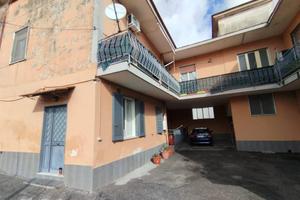 Appartamento di 140 m² con 3 locali a Somma Vesuvi