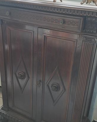 credenza 