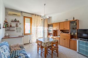 Trilocale ampio ultimo piano in zona Nuova