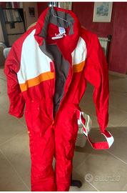 Tuta da sciatore  rossa