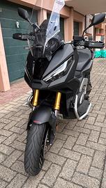 X-adv 750 11/22