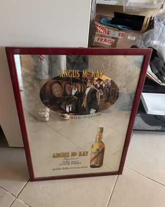 Wisky angus mc kay specchio