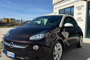 Opel Adam 1.2 70 CV