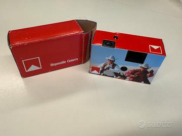 Fotocamera usa e getta Malboro vintage