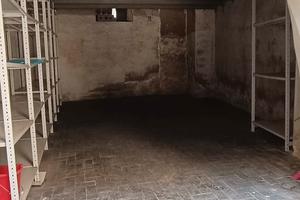 Garage/deposito in zona via Garibaldi