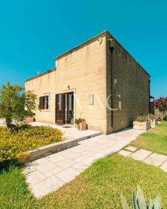 Villa di 86 m² con 4 locali a Melendugno
