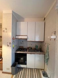 Piccola cucina funzionale