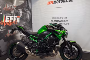 Kawasaki Z 900 A2 2022 "tua a 124 euro al mese"