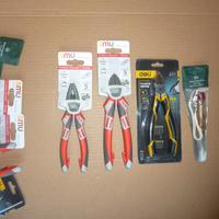 Pinza universale + 2 tronchesi + cercatensione