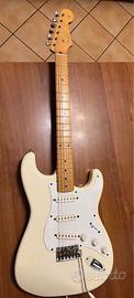 FENDER STRATOCASTER JAPAN 1996