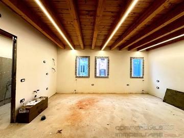 Rif.G114| casa ind. chioggia