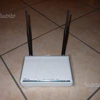 Router tenda w300d