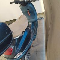 vespa 50 2t anno 2012