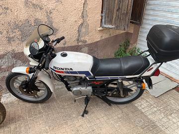 Honda CB 125 Endurance