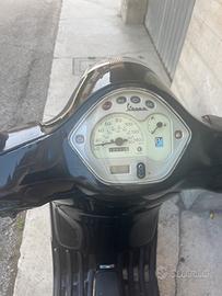 Vespa lx 125 ie