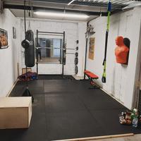 Home Gym Completa + Rack Pesi + Panca + Boxe