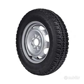 4 gomme invernali su cerchi