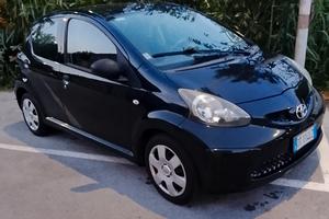 Toyota Aygo 1.0 12 v benzina 