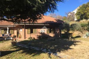 VILLA SINGOLA A BALDISSERO TORINESE