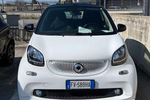 Smart ForTwo 90 0.9 T twinamic cabrio BRABUS Style