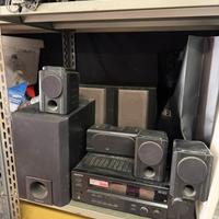 Dolby Surround - Kenwood - 3 Subwoofer