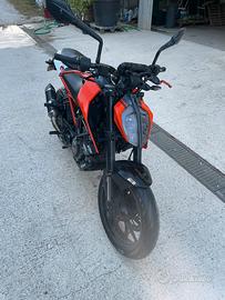 KTM DUKE 125 2020