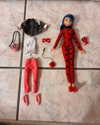 Set Bambola Miraculous Ladybug Marinette Bandai