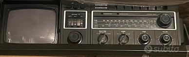 Televisione d’epoca  con radio incorporata