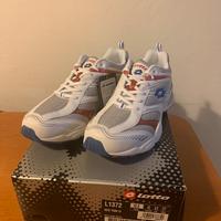 Scarpe Jogging/Palestra. Numero 43.