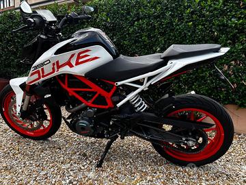 Ktm 390 duke 2021