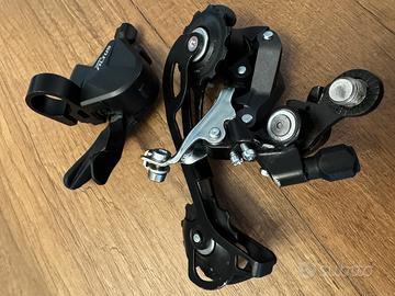 Gruppo Shimano Altus M2000 9 Velocità SL-M2010
