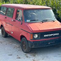 Bedford CF per ricambi