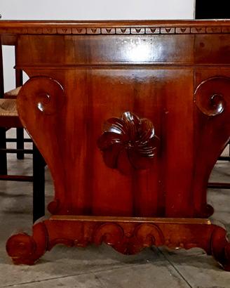 Tavolo vintage noce massello intarsiato e sedie