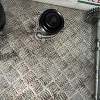 POMPA ACQUA MERCEDES ML 320 SIGLA MOTORE 642980