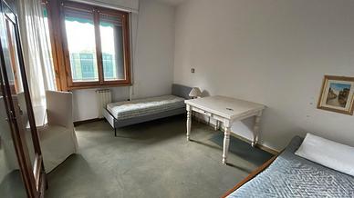 Stanza singola + terrazzo privato zona rovezzano