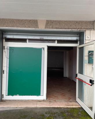 Deposito 100mq con parcheggio -contrada serroni(av