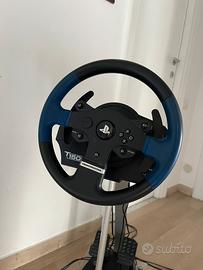 Thrustmaster T150 con supporto