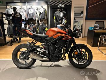 Triumph Street Triple R 2025