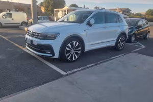 Tiguan R-Line 2.0 150 cv cambio DSG