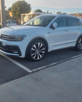 Tiguan R-Line 2.0 150 cv cambio DSG