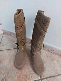 Stivali  num. 38 primaverili/estivi